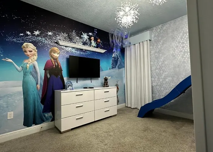Epic 12-Bed -The Entertainment Paradise